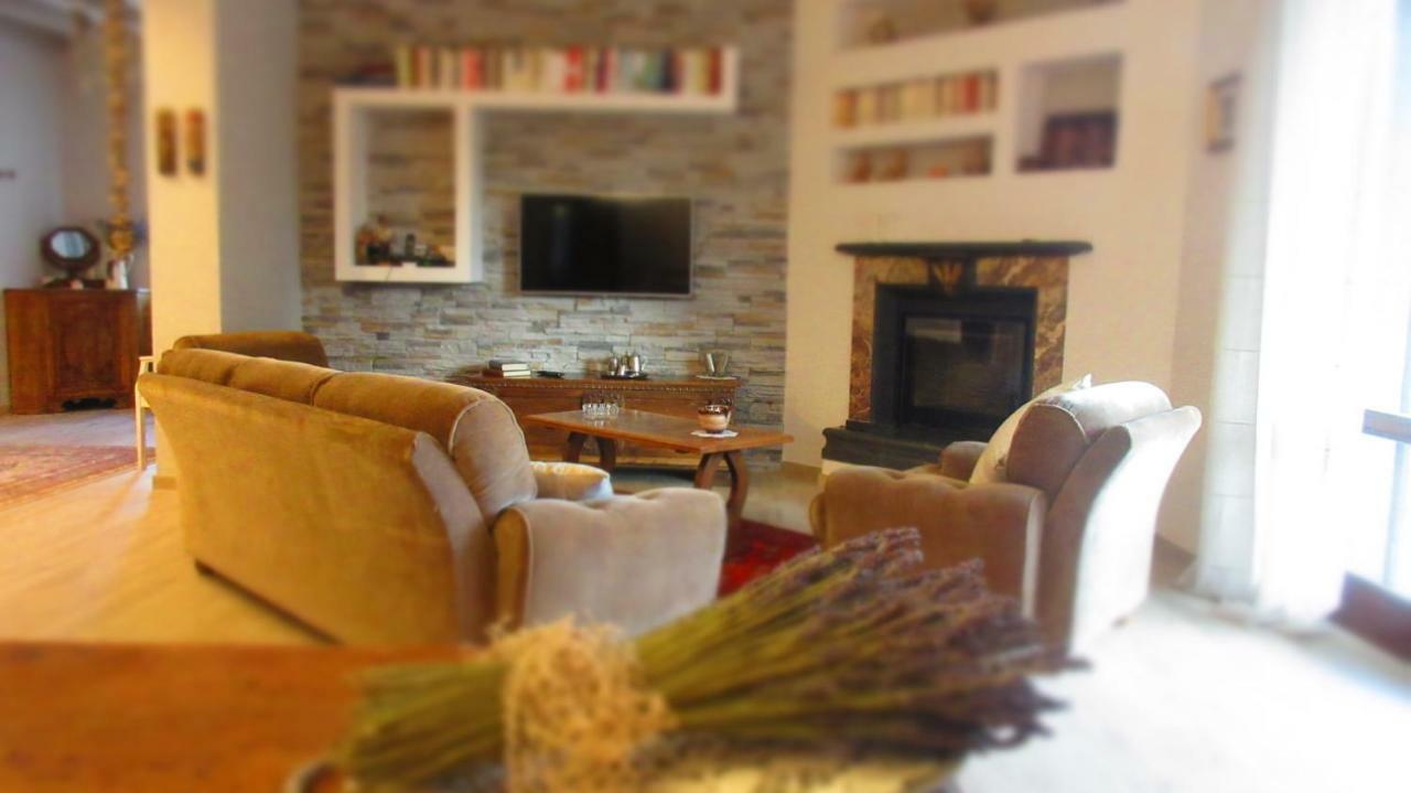 Вилла Le Bricolle Viggiu Экстерьер фото