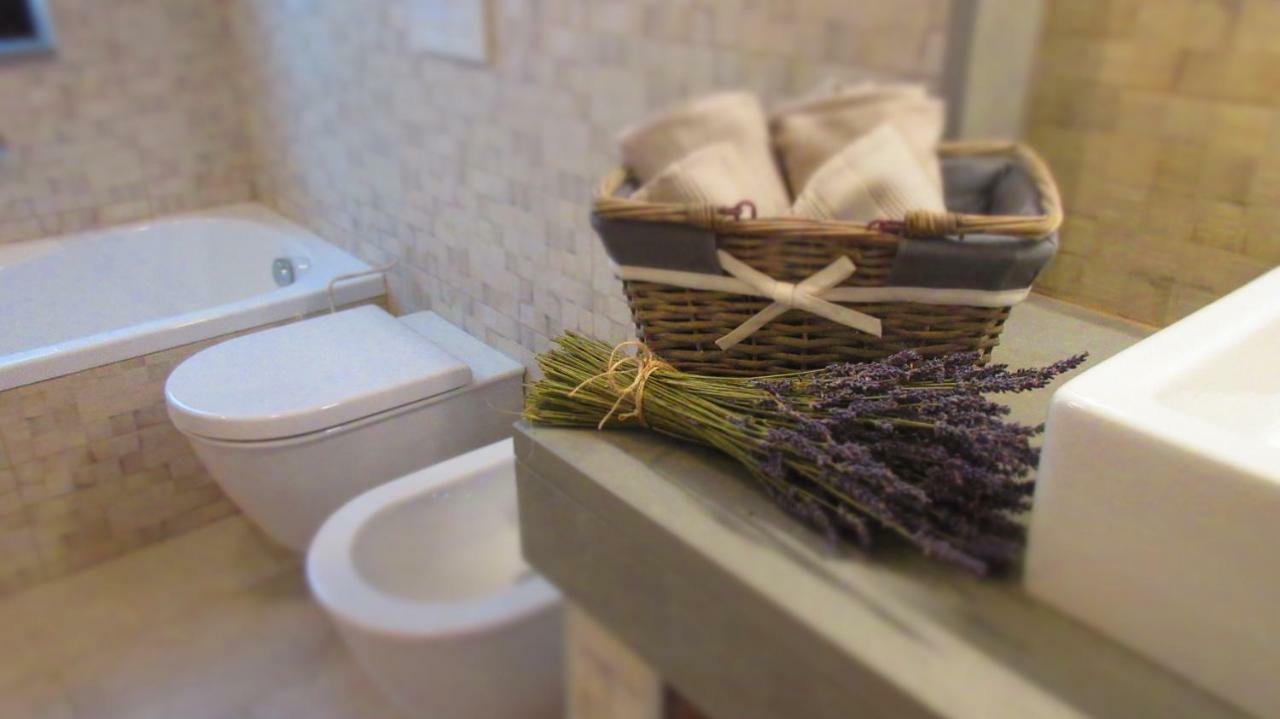 Вилла Le Bricolle Viggiu Экстерьер фото